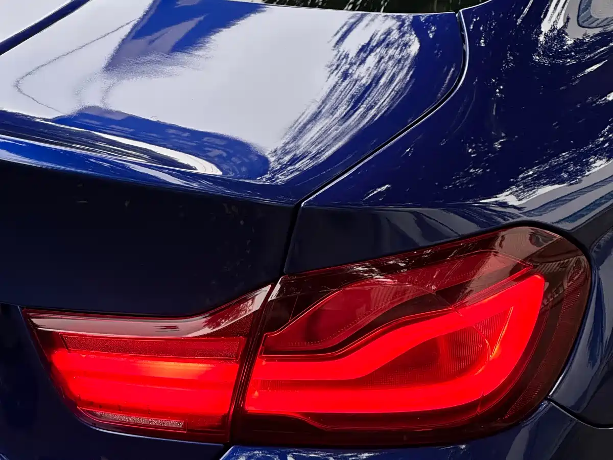 BMW M4 2018 M4 Convertible Coupe Fans Limited Edition фото 22
