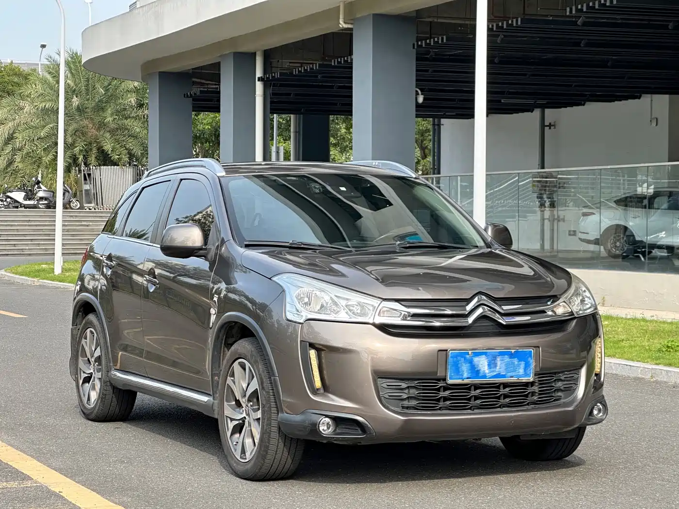 Citroën C4 Aircross (Import) 2013 2013 2.0L 2WD Progressive Edition