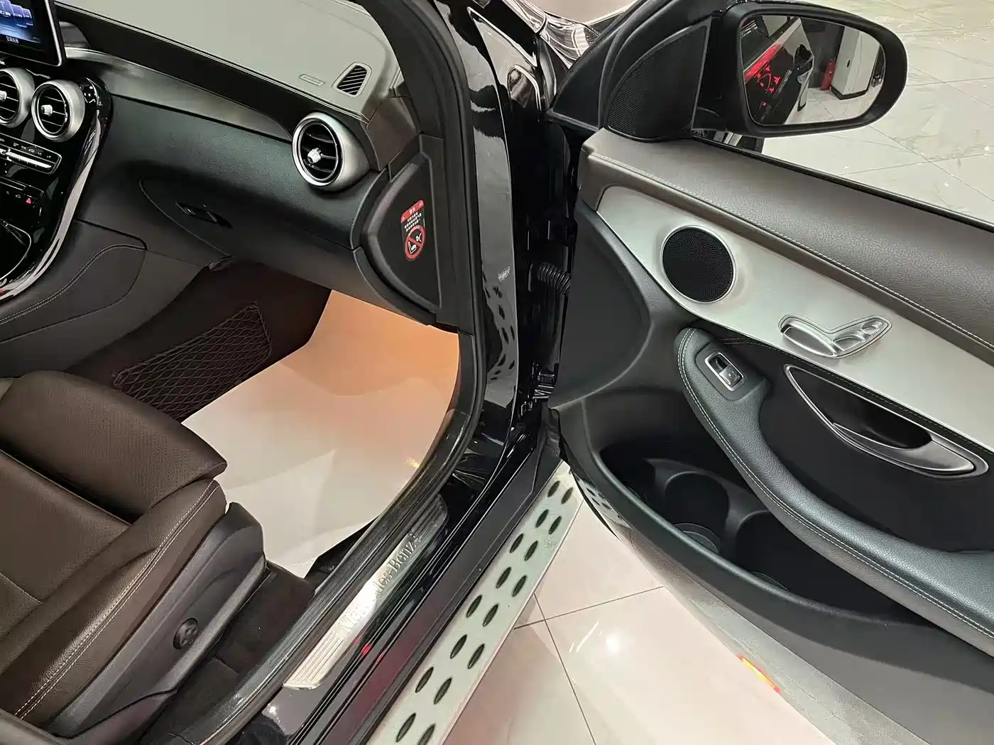 Mercedes-Benz GLC 2017 GLC 200 4MATIC фото 12