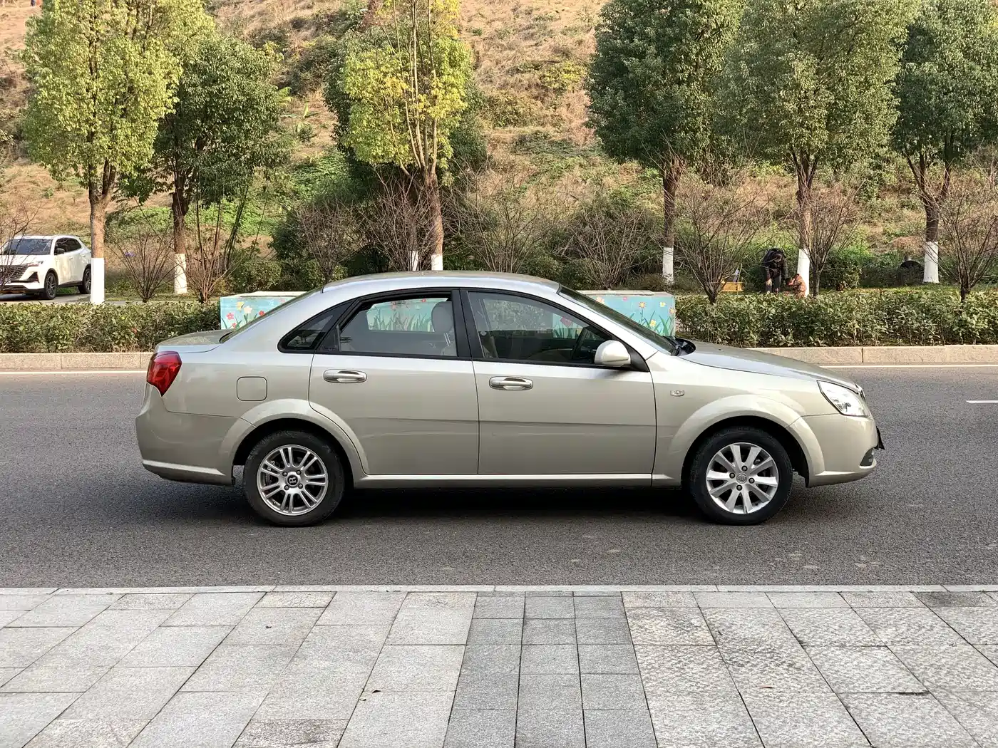 Buick Excelle 2015 1.5L Automatic Classic фото 8