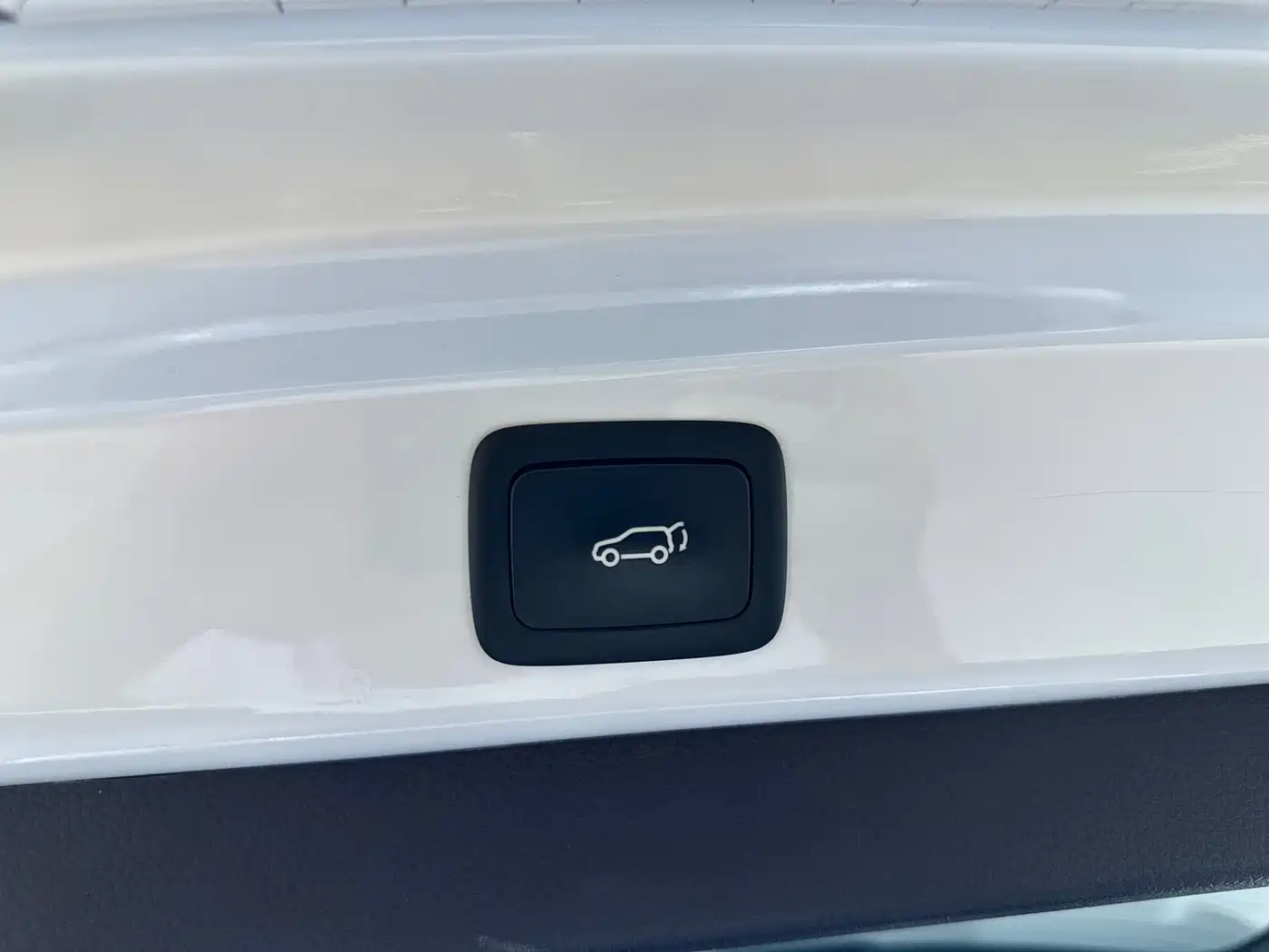 Roewe RX8 2019 2018 30T Smart Internet 2WD Flagship Edition