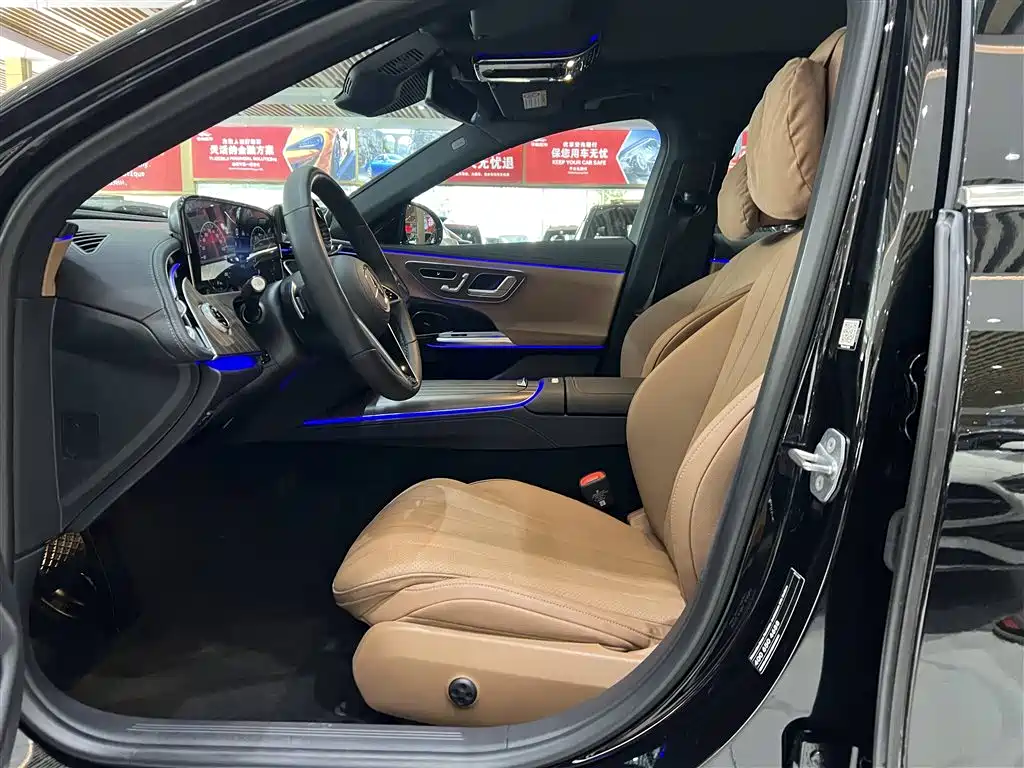 Mercedes-Benz E-Class 2024 E 300 L Fashion фото 10