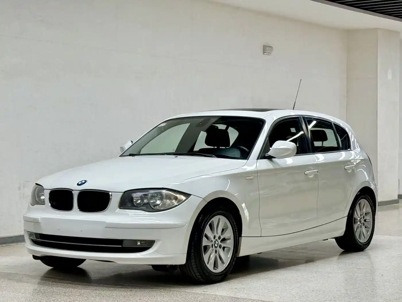BMW 1 Series (Import) 2008 — пригон из Китая