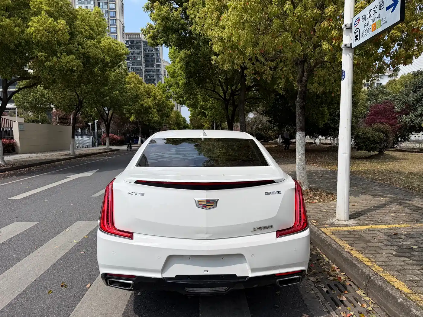 Cadillac XTS 2018 28T Technology фото 22