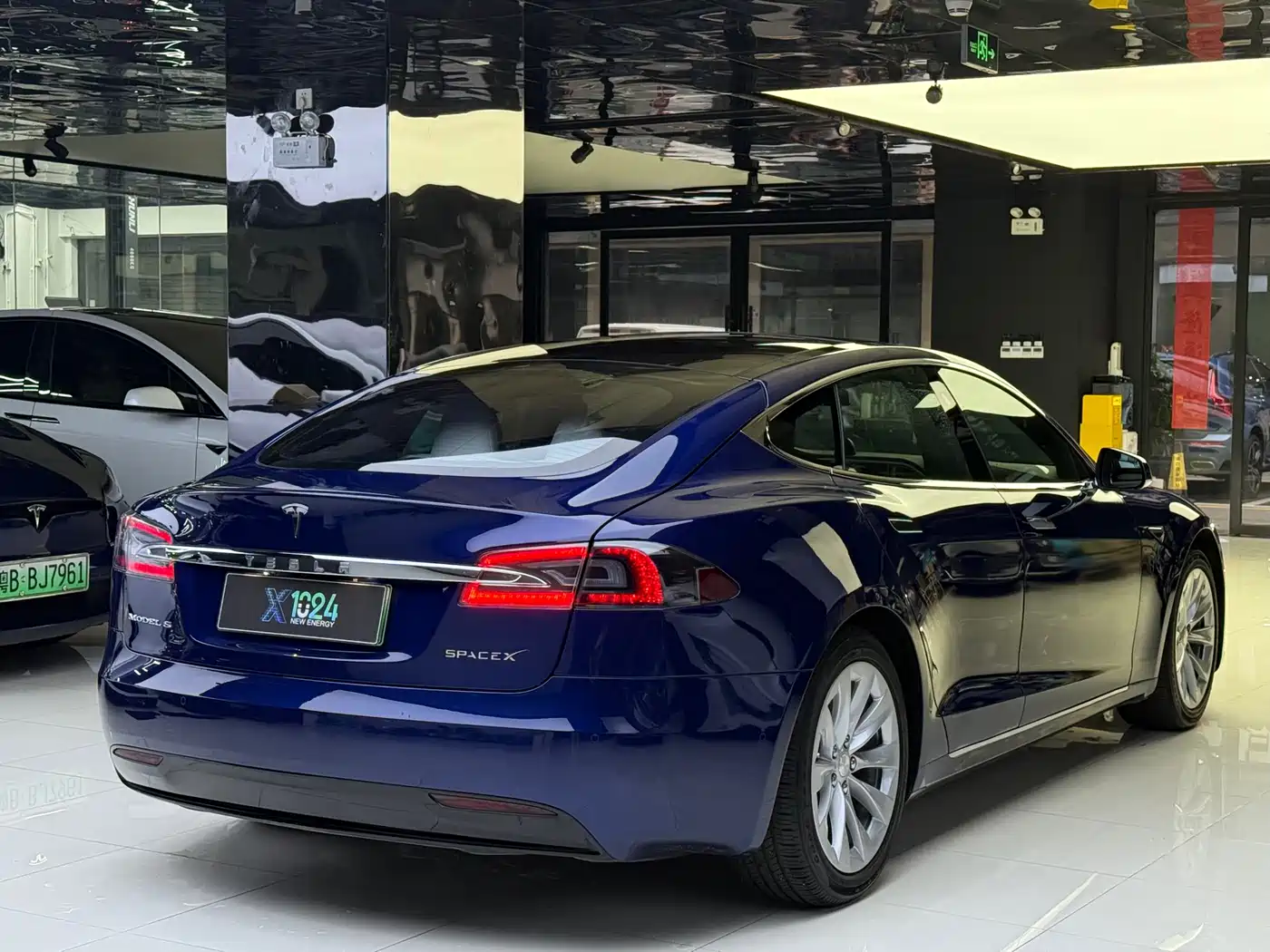 Tesla Model S 2018 2017 Model S 75D Standard Range