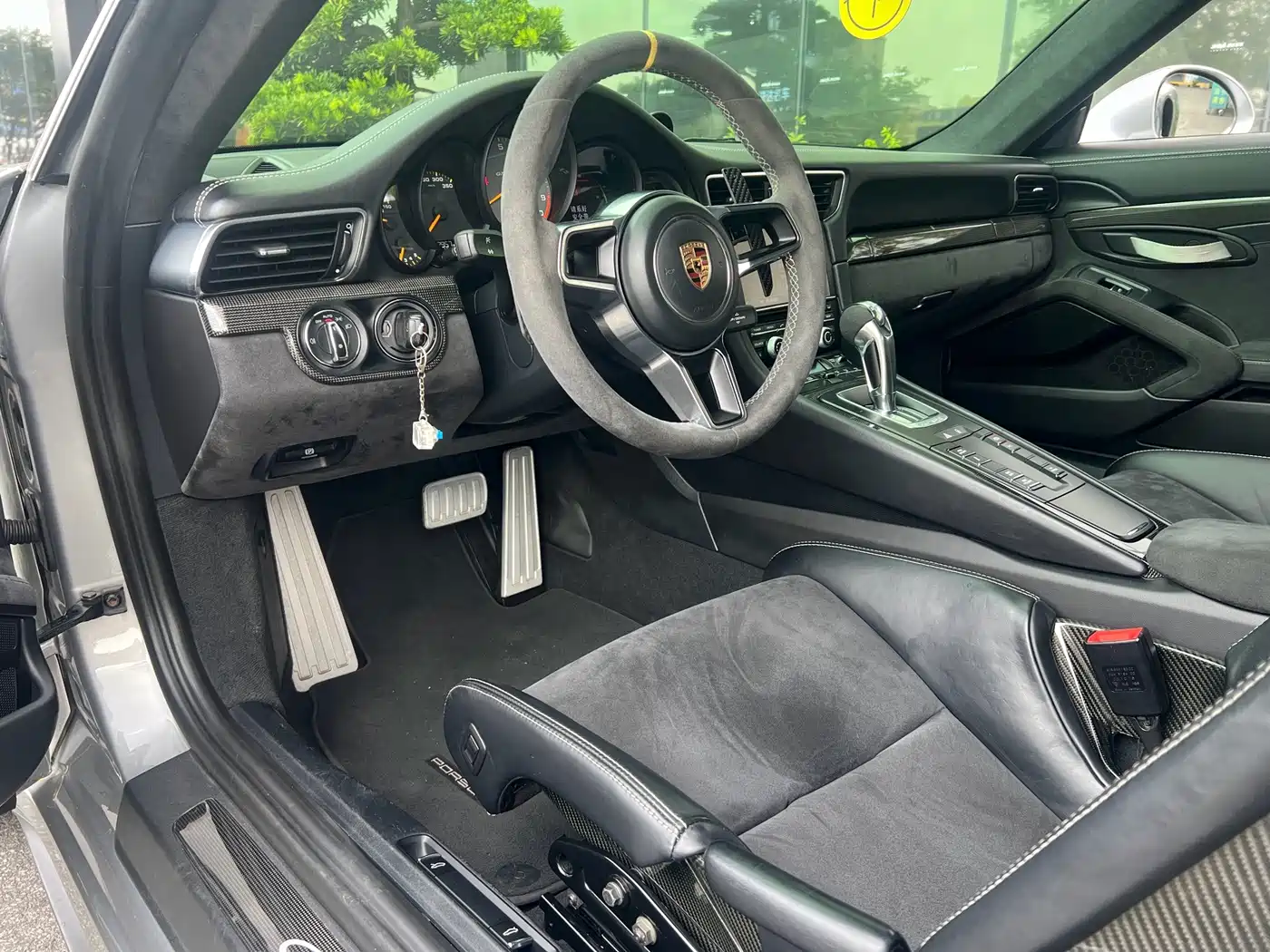 Photo 4 - Porsche 911