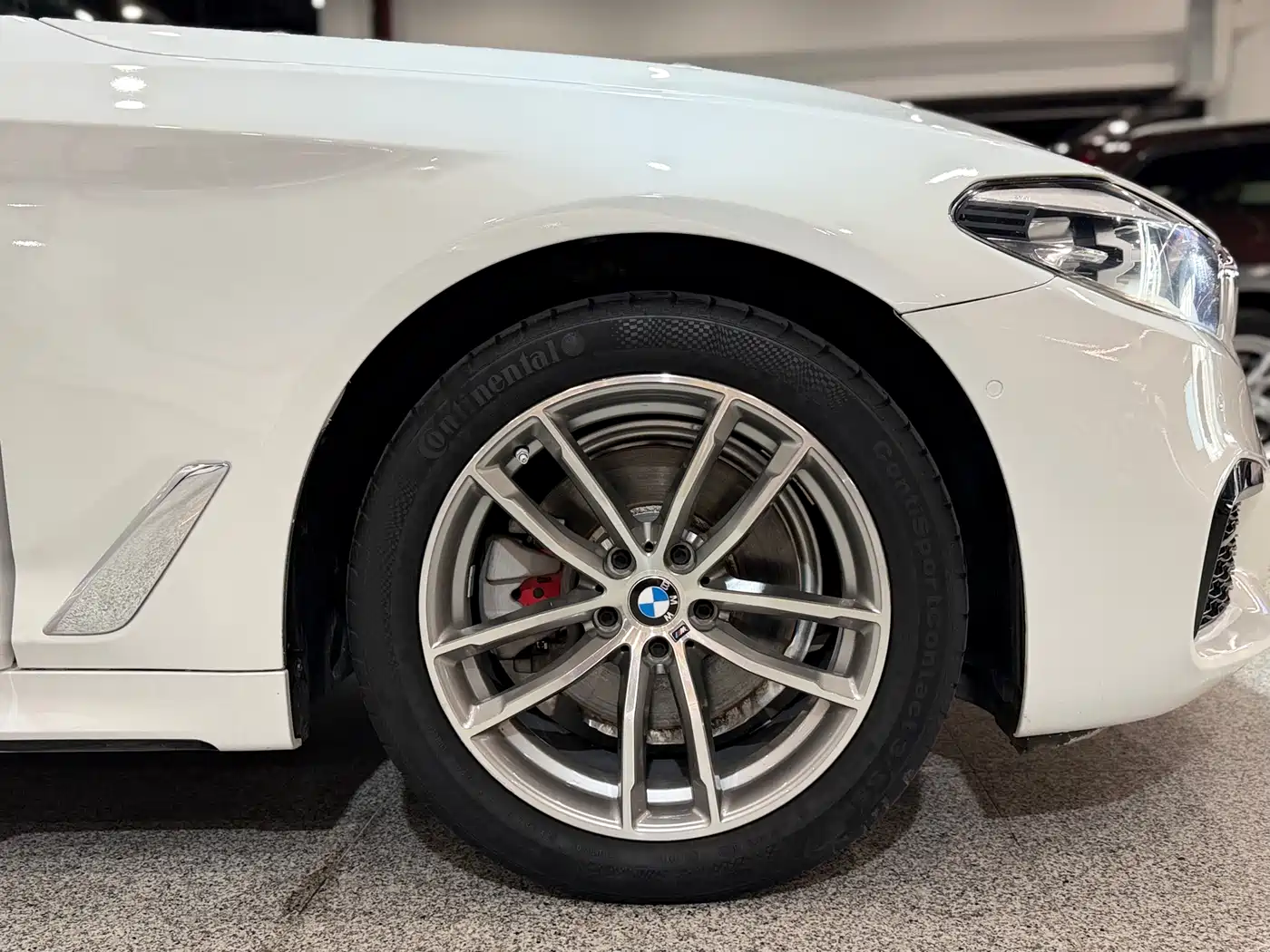 BMW 5 Series 2020 525Li M Sport Package фото 19
