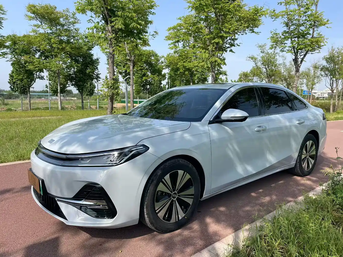  Geely Galaxy Galaxy A7 2025 EM-i 150km Premium Edition