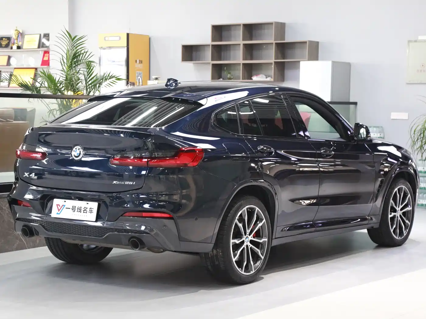 BMW X4 2021 xDrive 25i M Sport Glorious Night Package фото 4