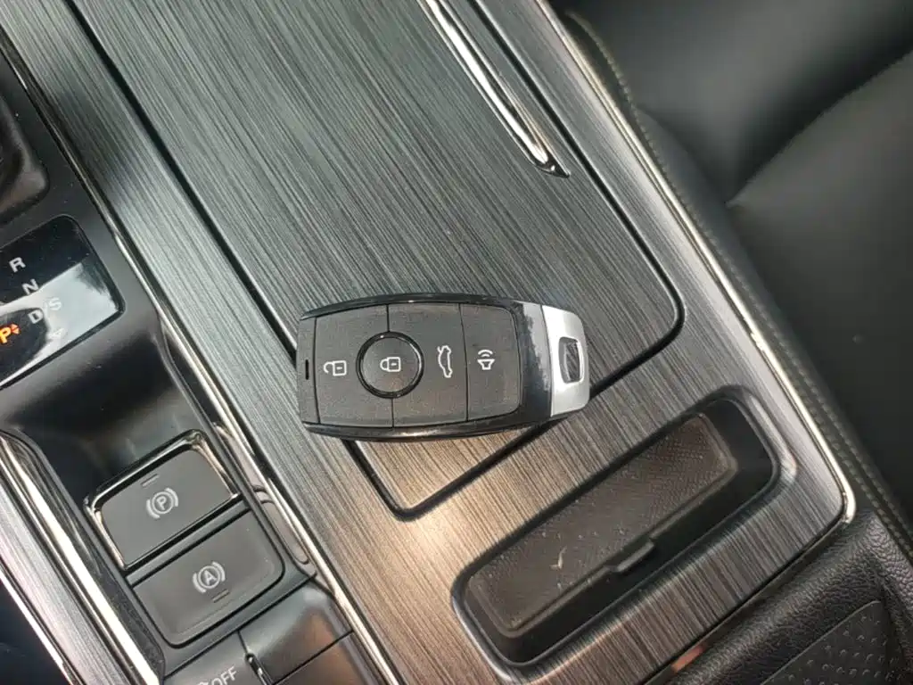 Roewe RX5 2022 2021 PLUS 330TGI Automatic China-Chic Smart Edition