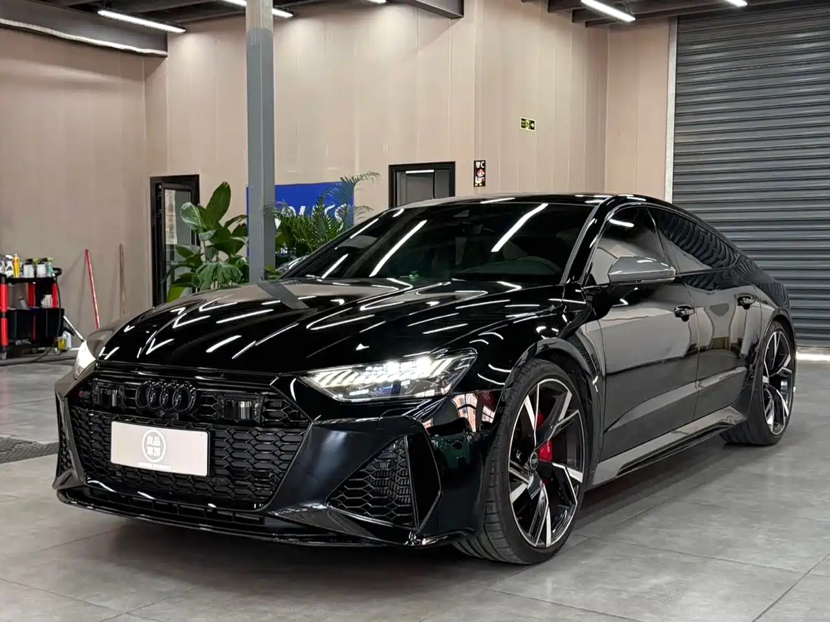 Photo 1 - Audi RS 7