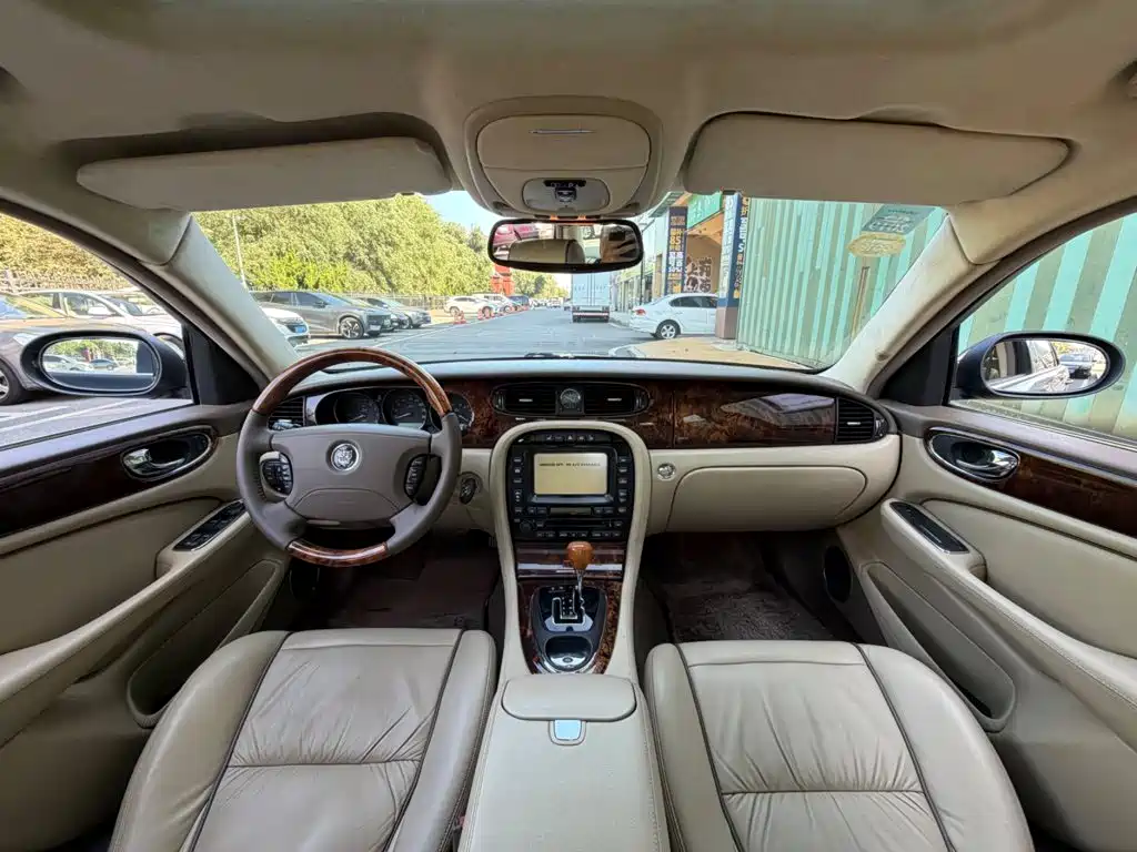 Jaguar XJ 2005 2005 Model XJ6L 3.0