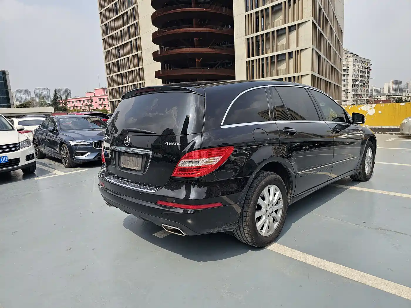 Mercedes-Benz R-Class 2017 R 320 4MATIC Business Collector's Edition фото 5
