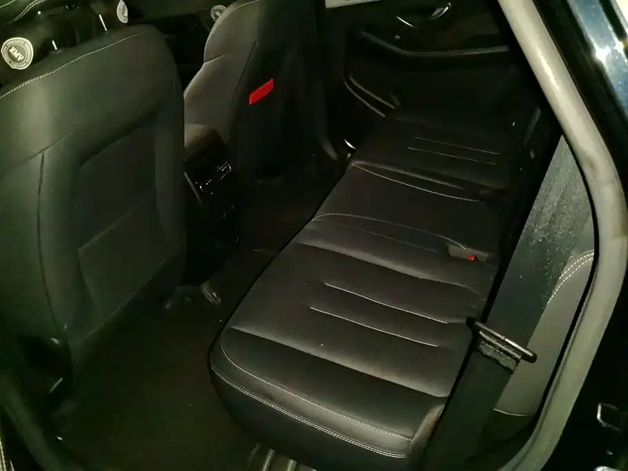 Jetour X90 2022 2022 Zilong 2.0T DCT Tiger Might Edition 6-Seater