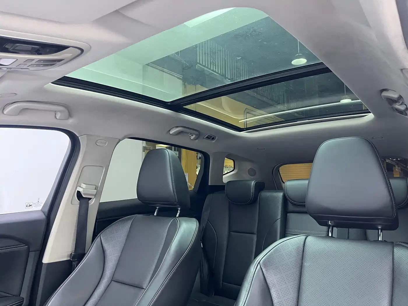 WEI PAI WEI BRAND VV6