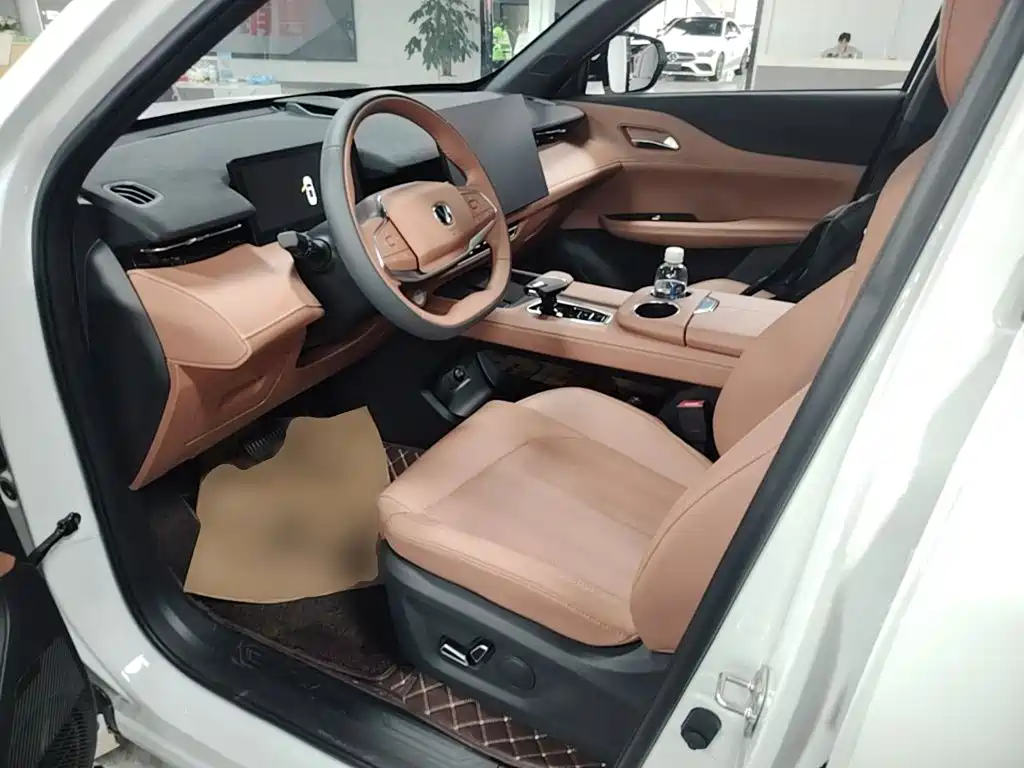 Changan UNI-Z 2026 2025 Model Year 500Bar PRO