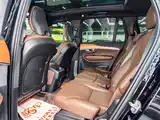 Фото 14 - Volvo XC90