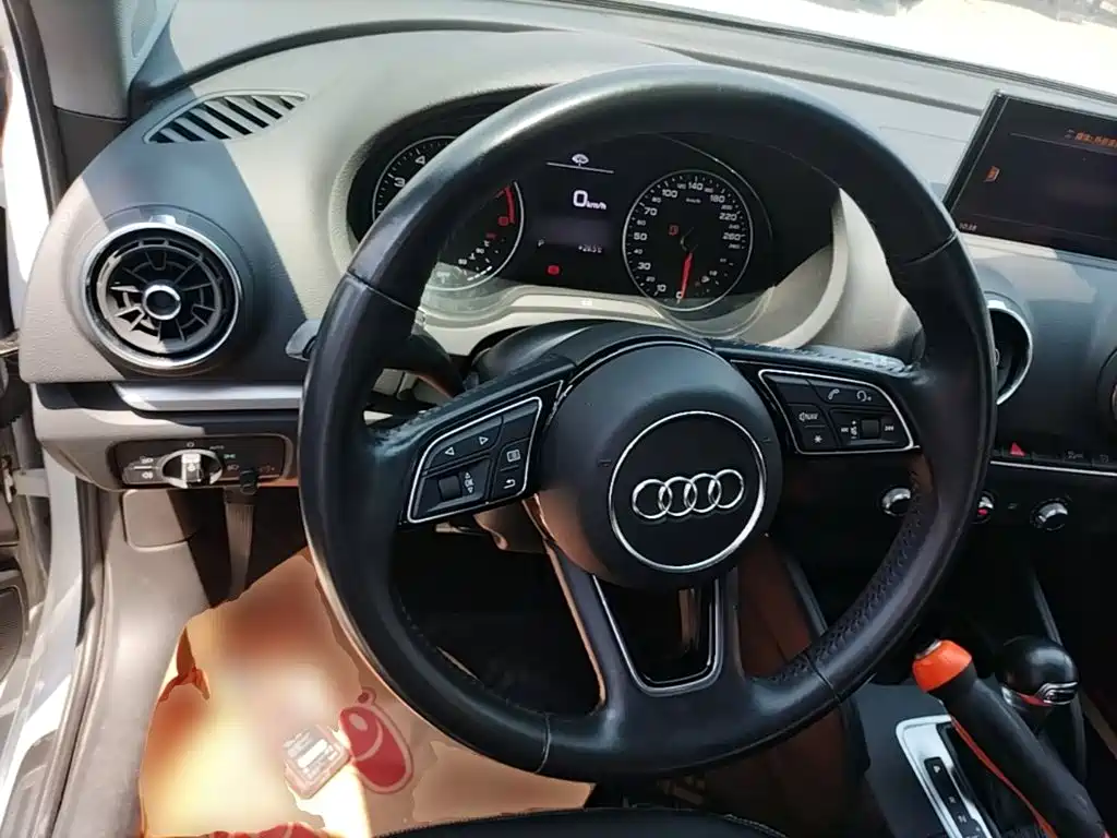 Фото 11 - Audi A3