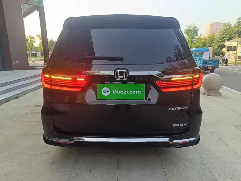 Honda Elysion 2024 2024 2.0L e:HEV Luxury Edition