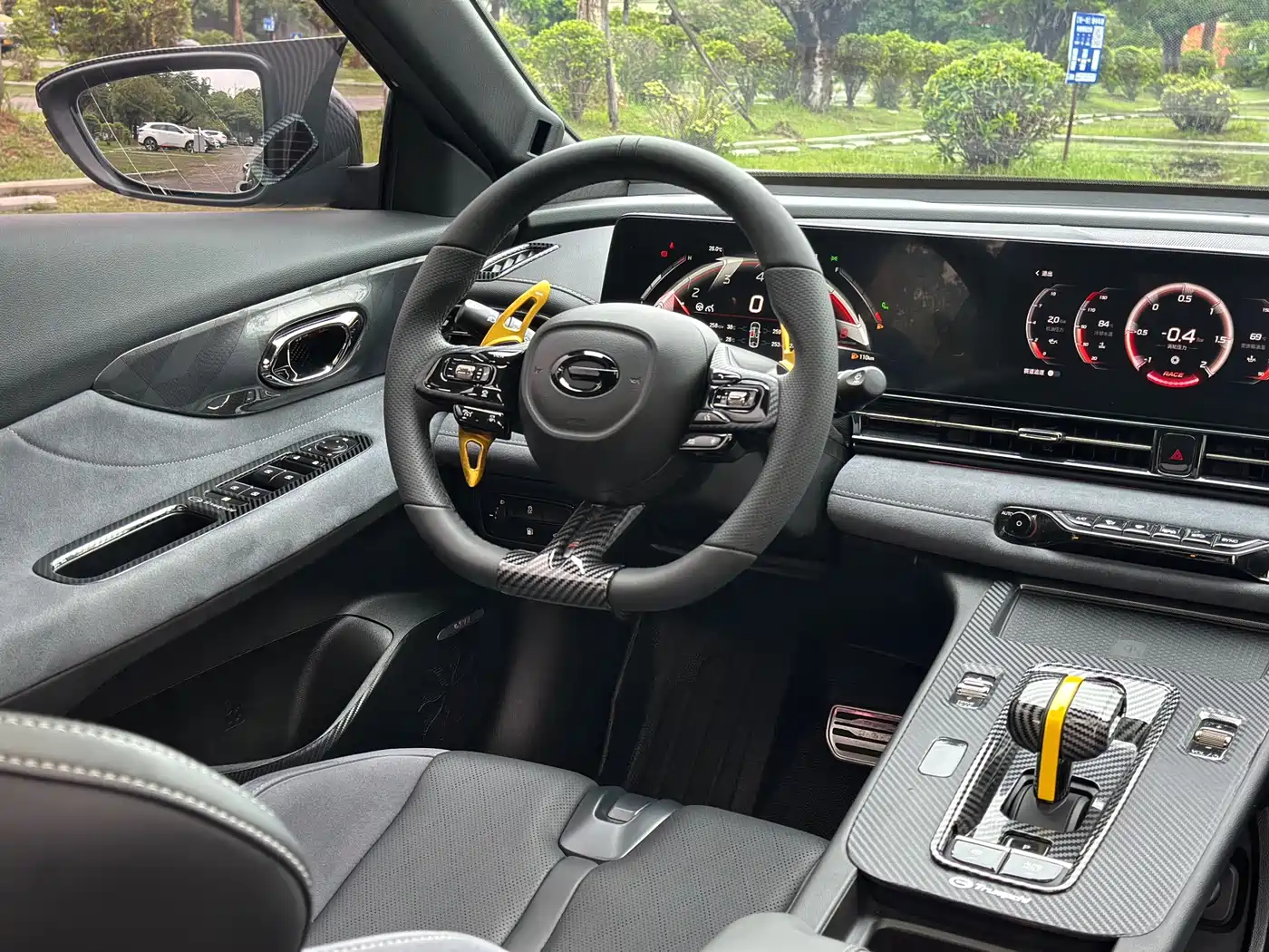 GAC Trumpchi Trumpchi Emkoo 2024 Model 400T Auto Shadow Leopard R MAX Edition фото 26
