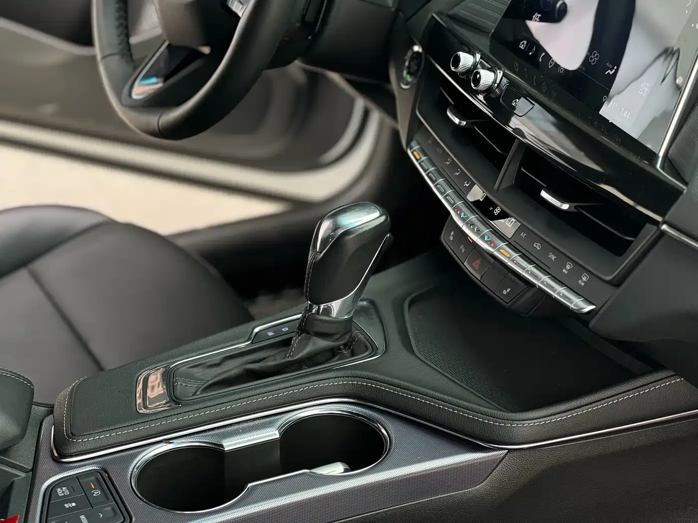 CADILLAC CT4