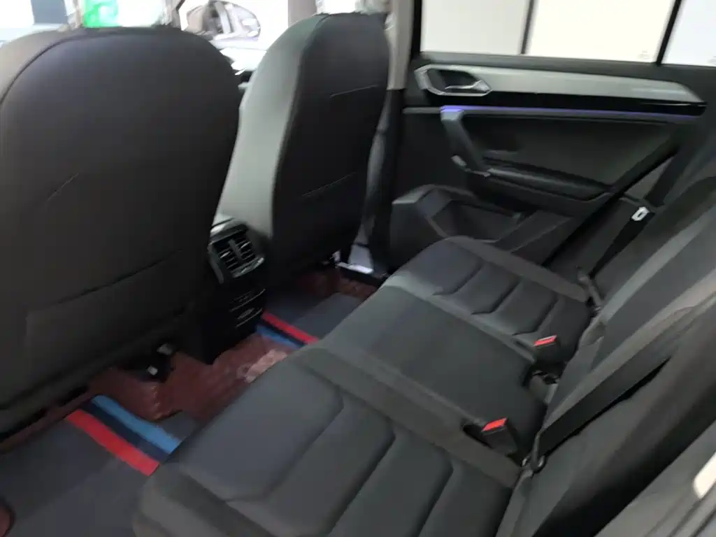 Volkswagen Tayron 2020 330TSI 2WD Luxury Smart Edition 17