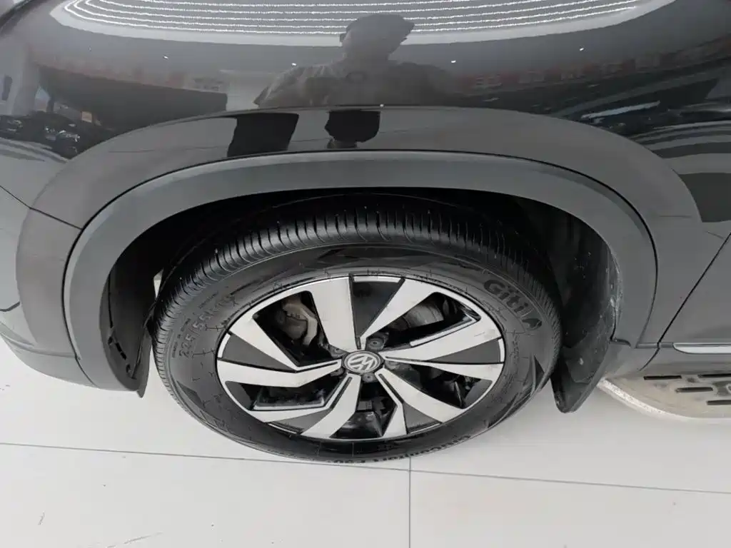 Volkswagen Tayron 2020 330TSI 2WD Luxury Smart Edition 23