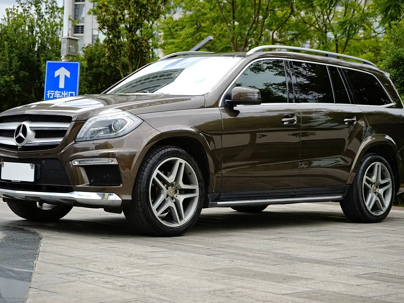 Mercedes-Benz GL-Class 2014 GL 400 4MATIC Dynamic фото 5
