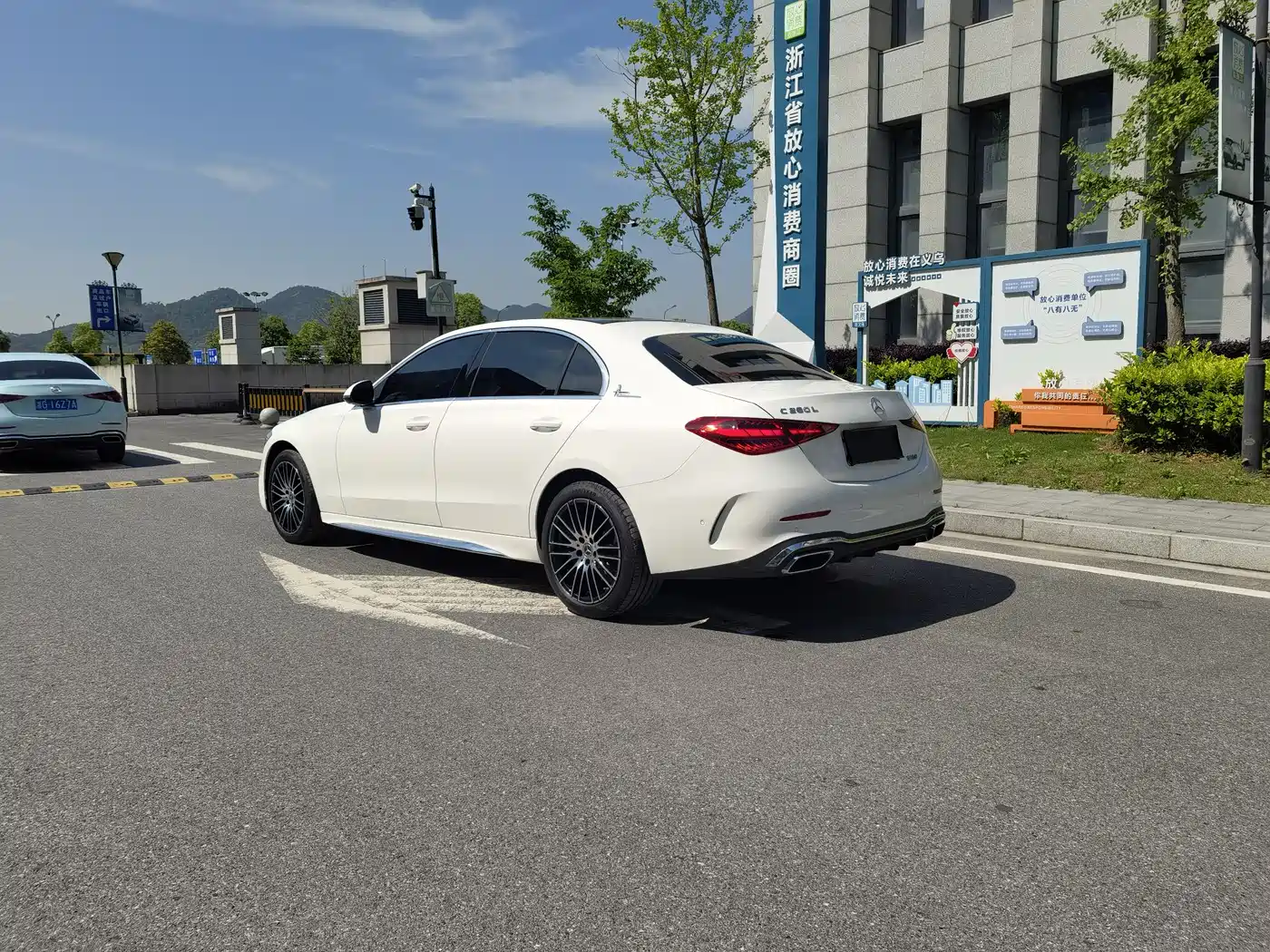 Mercedes-Benz C-Class 2022 C 260 L Sport Edition фото 3