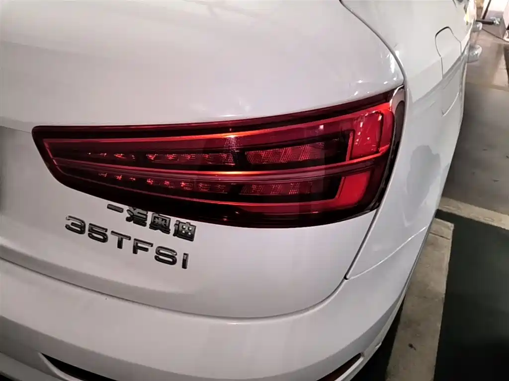 Audi Q3 2017 35 TFSI Fashion фото 8