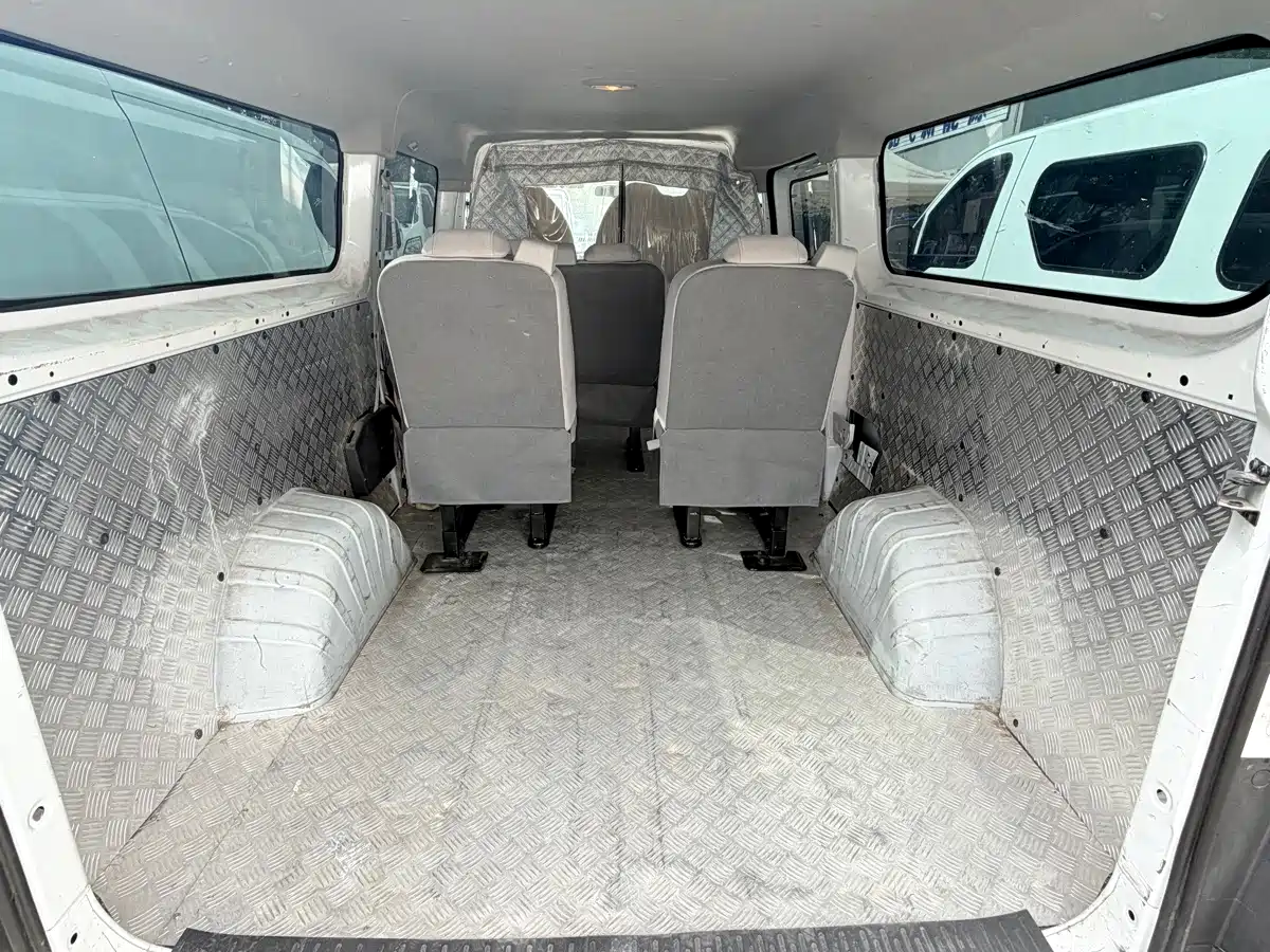 SAIC Maxus Dana V1 2025 2025 Model V1+ Long Wheelbase Low Roof Multi-purpose Version (62kWh)