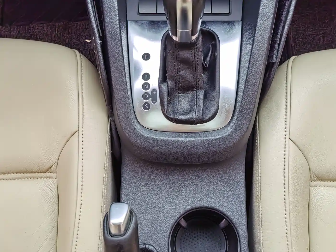 Volkswagen Sagitar 2014 1.4TSI Automatic Fashion фото 14