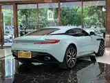Фото 15 - Aston Martin DB11