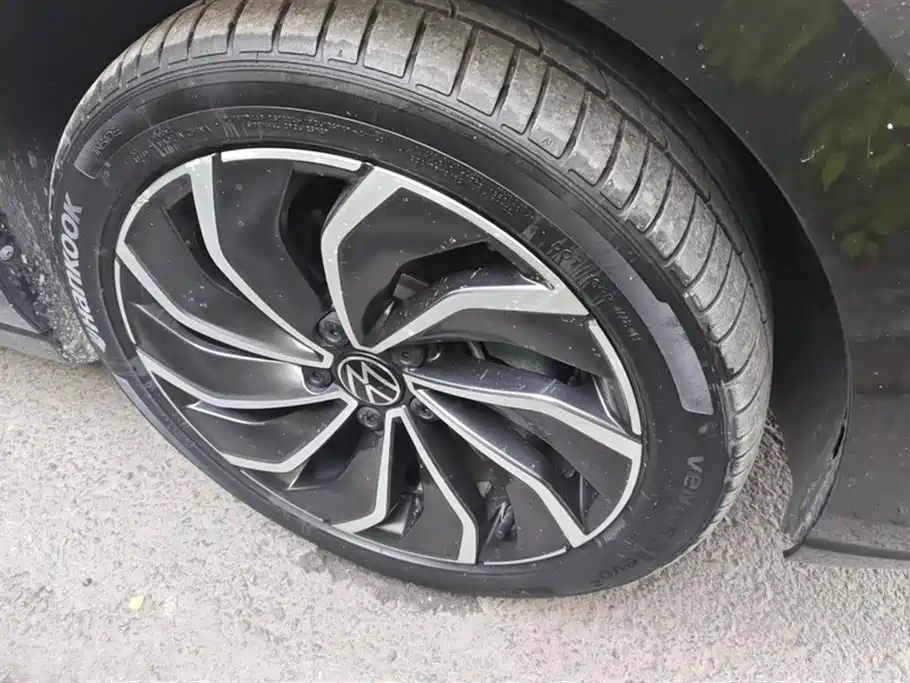 Volkswagen Golf 2023 280TSI DSG Pro фото 6