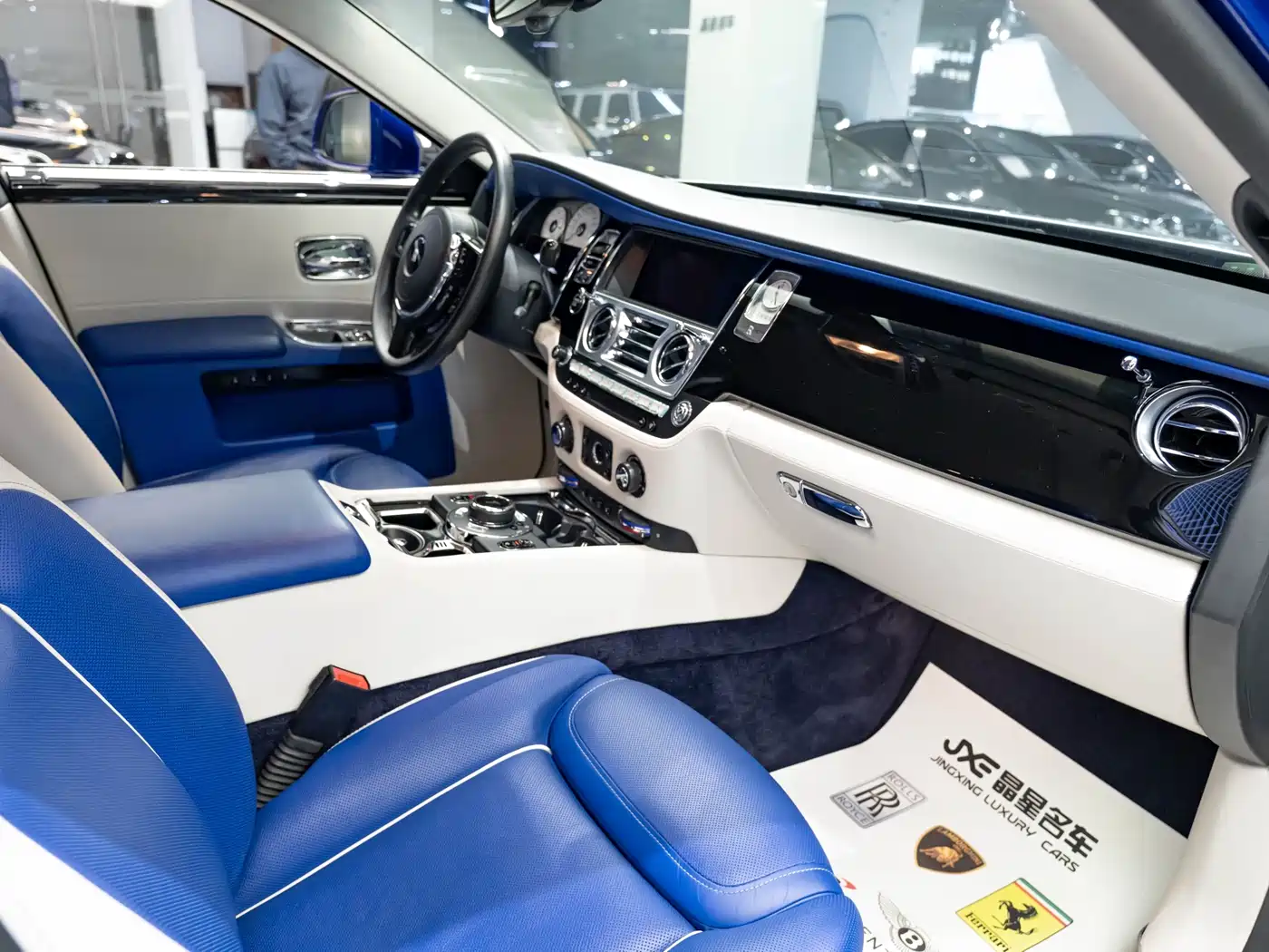 Rolls-Royce Ghost 2018 2014 6.6T Extended Edition