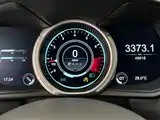 Фото 8 - Aston Martin DB11