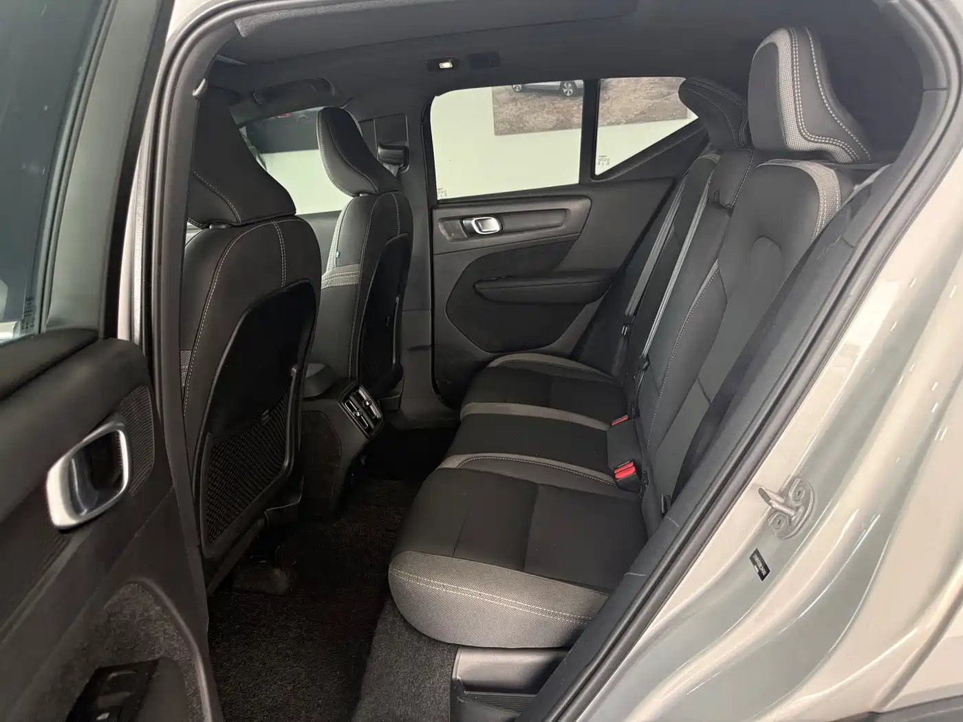 Volvo XC40 2024 2024 B3 Smart Elite Luxury Edition