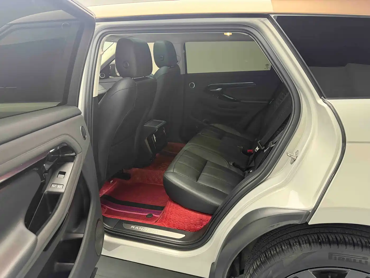 LAND ROVER RANGE ROVER AURORA