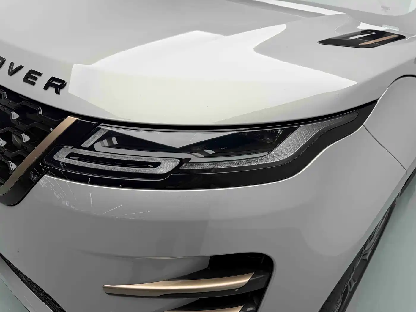 LAND ROVER RANGE ROVER AURORA