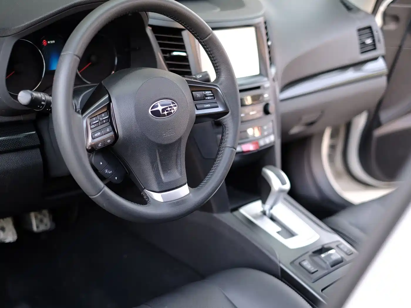 Фото 24 - Subaru Outback