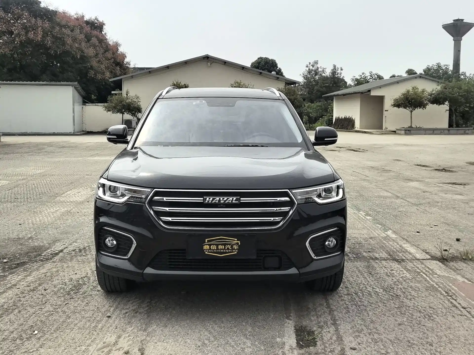 Photo 2 - Haval H7