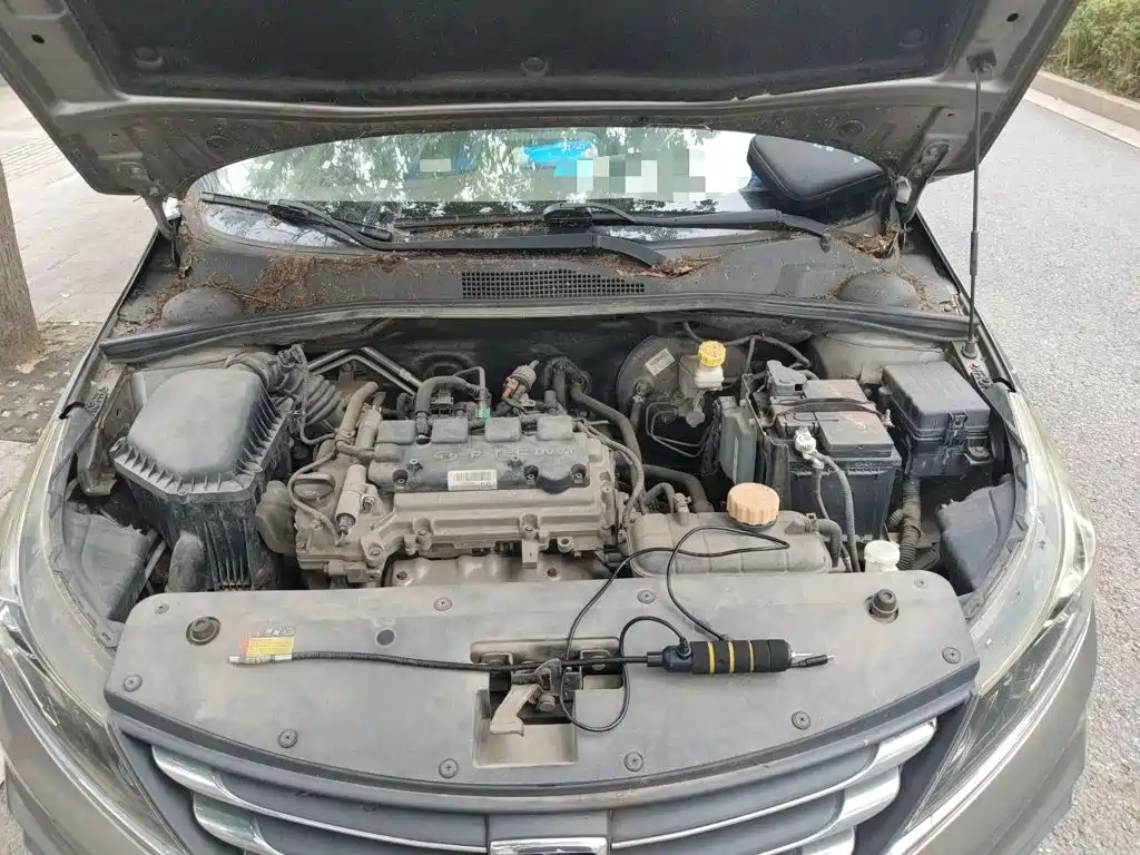 Baojun 310W 2017 2017 1.5L Manual Fashion Edition (China V)