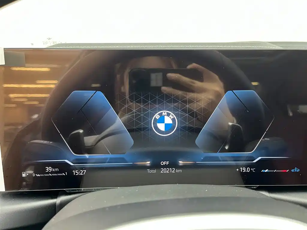 BMW 3 Series 2024 325Li M Sport Package фото 10