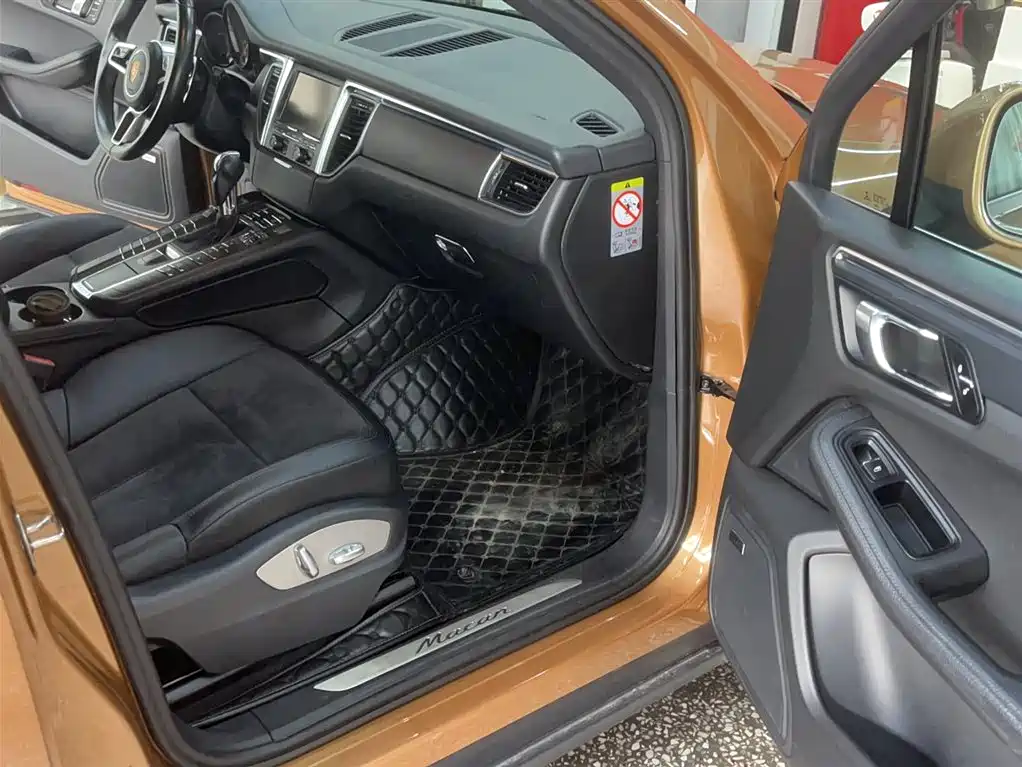 Porsche Macan 2014 Macan 2.0T фото 18