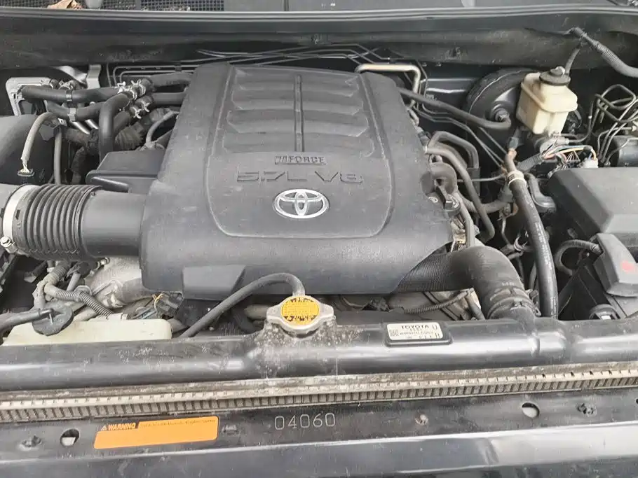 Toyota Sequoia 2012 2010 5.7 Platinum Edition