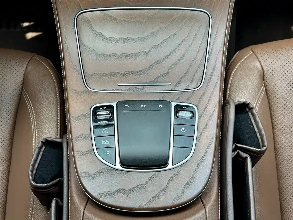 Mercedes-Benz E-Class 2021 E 300 L Fashion фото 29