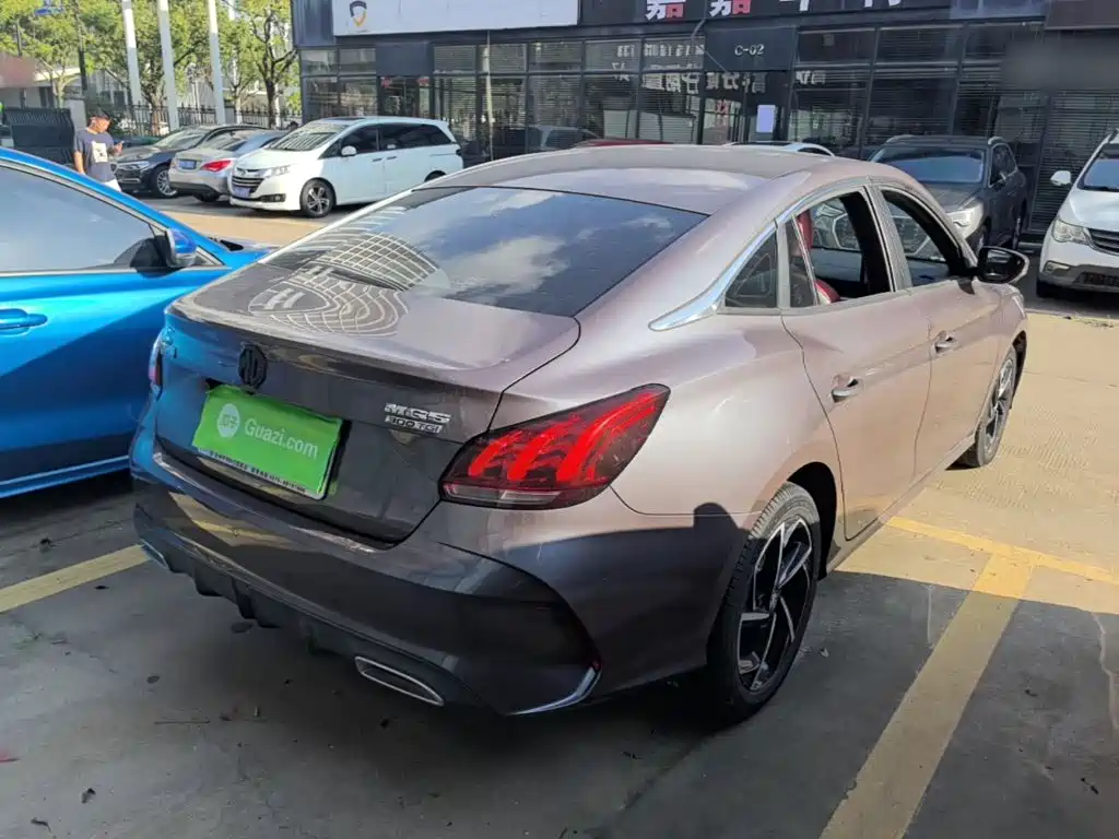MG MG5 2021 2021 300TGI DCT Youth Luxury Premium Edition