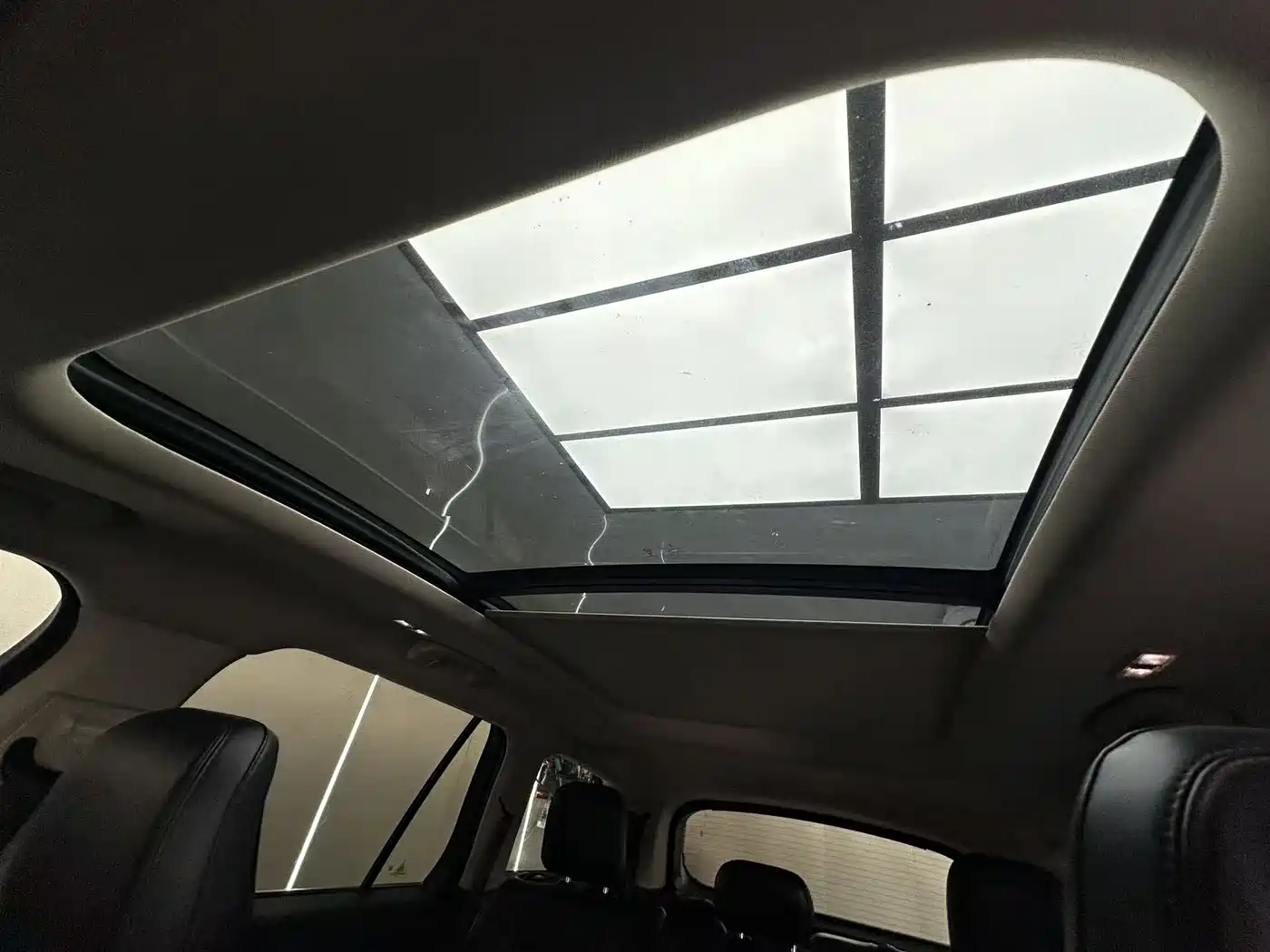 Lincoln Aviator (Import) 2020 3.0T V6 AWD Premium Luxury Edition фото 17