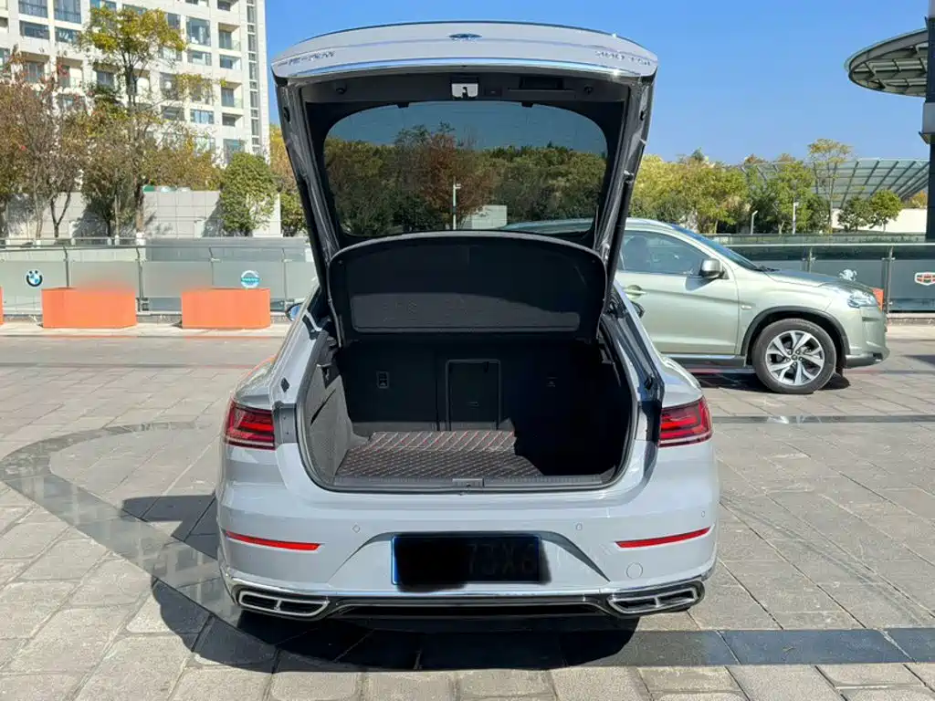 Volkswagen FAW-Volkswagen CC 2024 2024 380TSI Eye-catching Public Sharing Edition