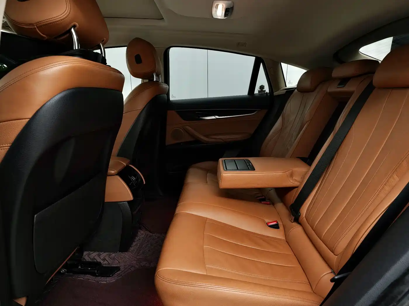 BMW X6 2017 xDrive28i фото 10